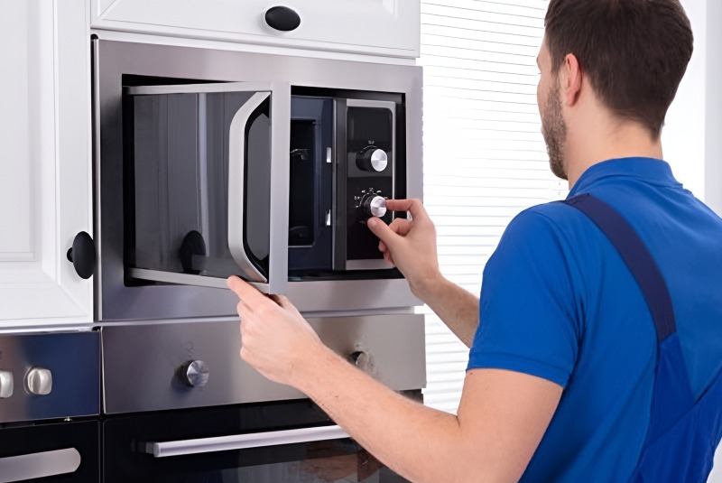 Buld-in Microwave Repair in Aventura